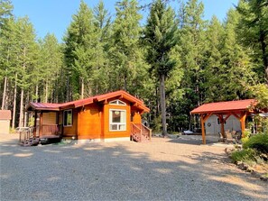 Cabin (Tatoosh Base Camp) | Exterior