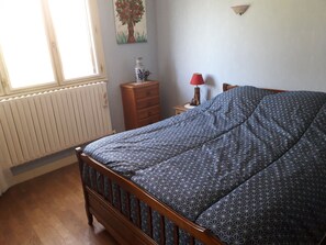 3 makuuhuonetta, ilmainen Wi-Fi