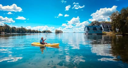 Osprey Lodge - The Lodges at Oak Point, 1000 Islands - Right on the River!
