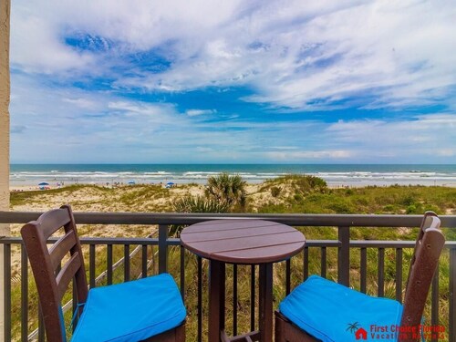 Spectacular Oceanfront Views ~ Olympic Sized Heated Oceanfront Pool