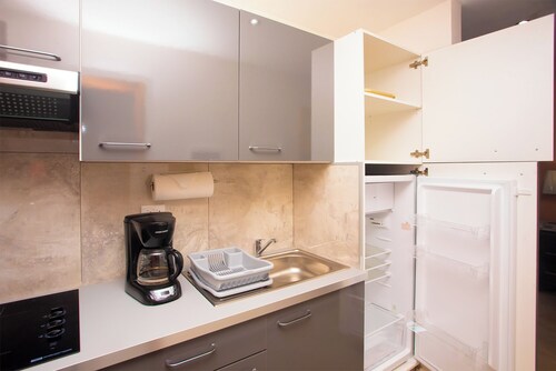 Diamond Gems - Near Airport, SimpsonBay, Beach, Food