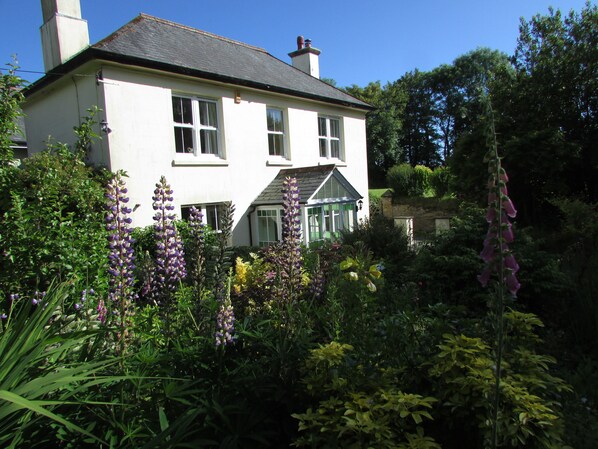 Exterior - Beautiful Farm House, Lower Great Torr (Kingston, Kinsbridge)