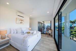 5 chambres, fer et planche à repasser
