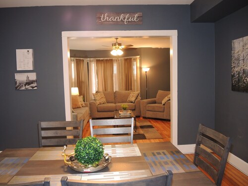 Chestnut Ridge Under 5 minutes to All Star Village, New renovation in Oneonta