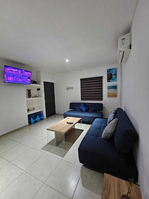 Smart TV - Casa Pez Vela -Entire Place with AC / WIFI / Great for Families/Private security (Puerto Morelos)