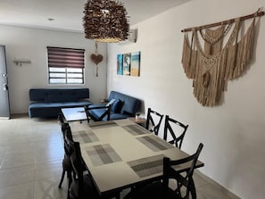 Dining - Casa Pez Vela -Entire Place with AC / WIFI / Great for Families/Private security (Puerto Morelos)