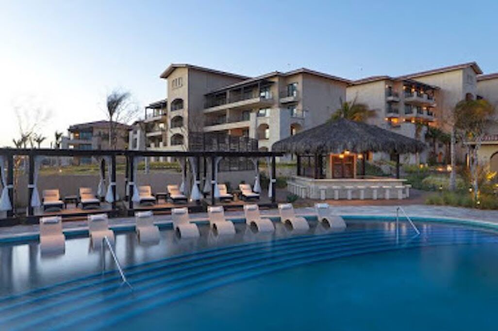 Piscina externa, piscina aquecida