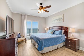 3 chambres, fer et planche à repasser, accès au Wi-Fi (inclus)