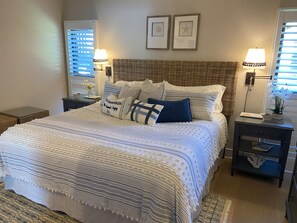 2 makuuhuonetta, silitysrauta/-lauta, ilmainen Wi-Fi, vuodevaatteet