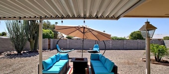 NEW! Sun City 2 Bedroom Retreat w/ Retro Arcade Console