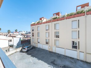 Exterior - Nice apartment for 2 people with WIFI, A/C, TV, balcony and pets allowed (Cavalaire-sur-mer)