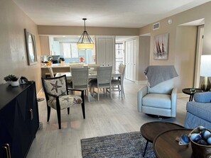 Smart TV, DVD player