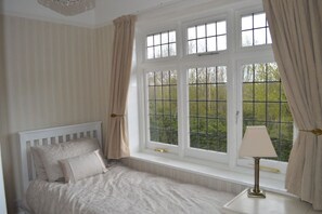 4 camere, ferro/asse da stiro, culla da viaggio, Wi-Fi