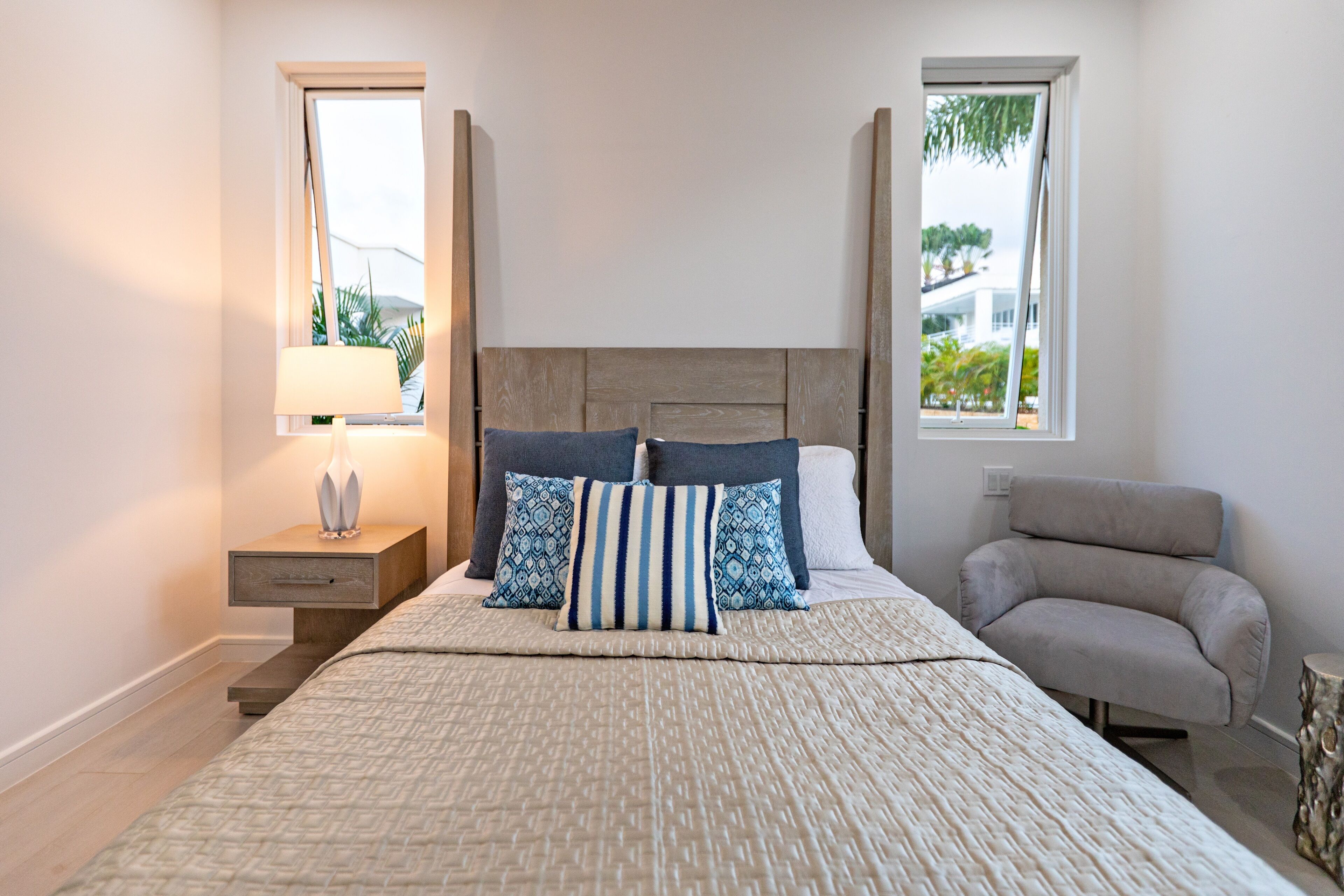 3 bedrooms, in-room safe, desk, iron/ironing board