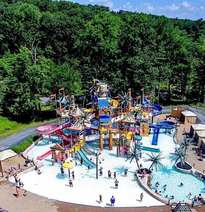 VILLAGE @CAMELBACK- SKI ON/OFF