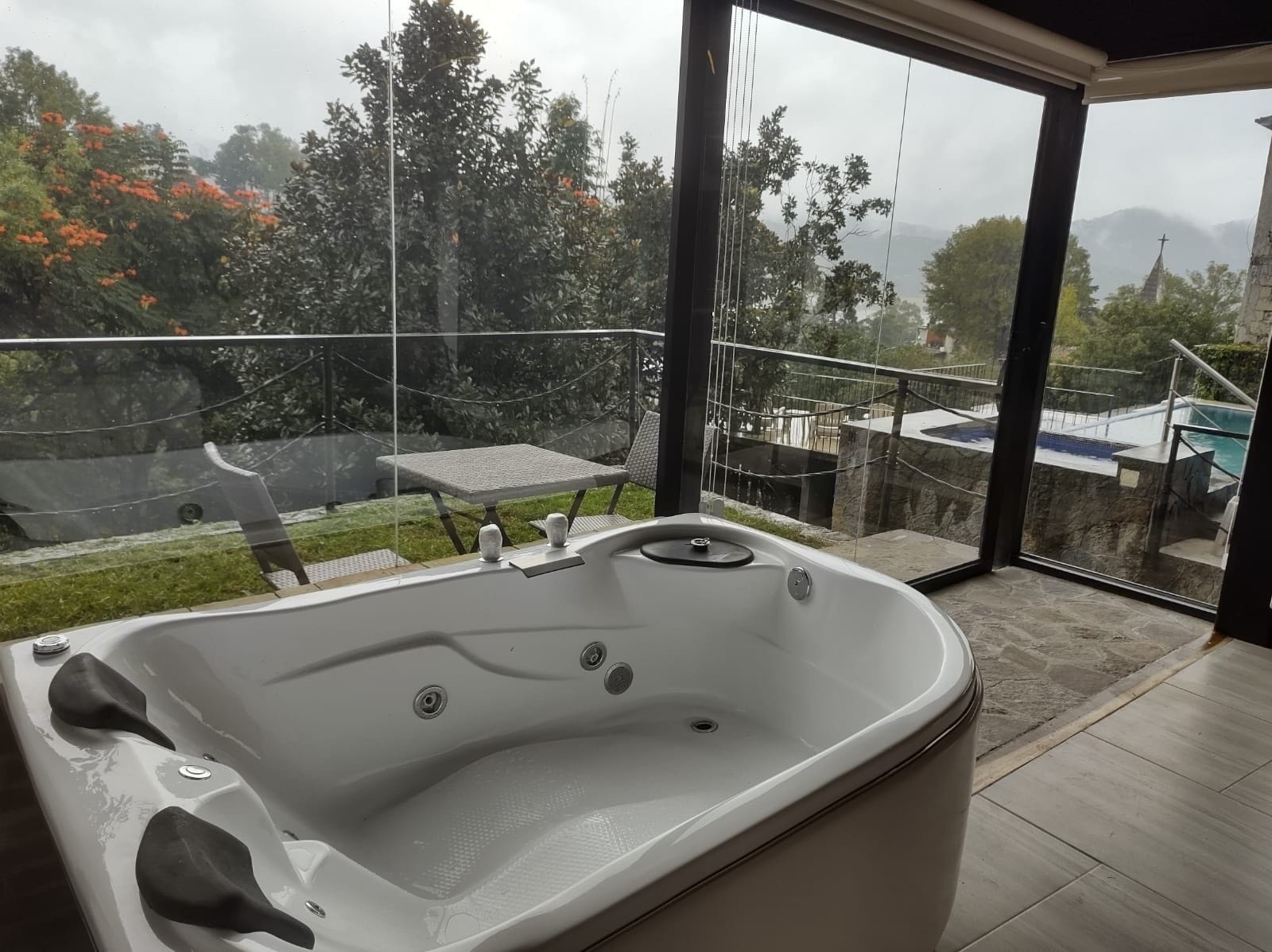 Premium Suite | 1 bedroom, premium bedding, down comforters, Select Comfort beds