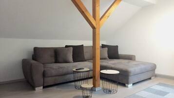 Apartment | Living room