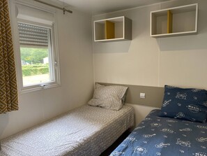 ชาเลท์ | 3 ห้องนอน, ตกแต่งพิเศษโดยเฉพาะ, ผ้าปูที่นอน