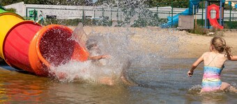 Chalet Near Antwerp With Pool Access