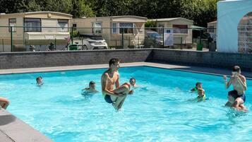 Chalet | Pool | Outdoor pool