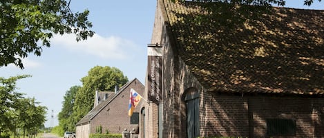 House | Exterior