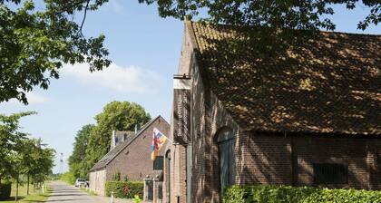 Flamboyant Farmhouse in Baarlo With Hot Tub, Garden