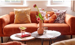 House | Living area - Flamboyant Farmhouse in Baarlo With Hot Tub, Garden (Baarlo)