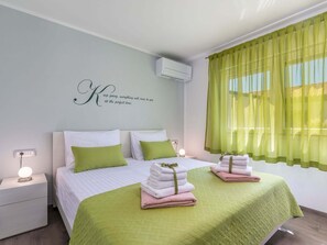 Casa | 4 habitaciones, muebles diferentes y ropa de cama 