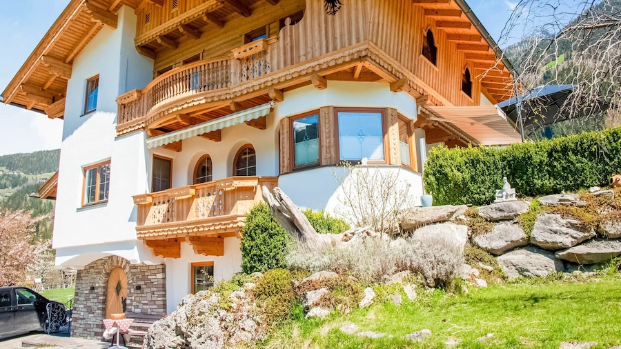 Beautiful Apartment in Ramsau With Balcony