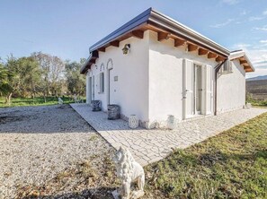 Villa | Exterior