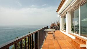 Balcony - Sea-view Holiday Home in Salobrena With Private Pool (Salobreña)