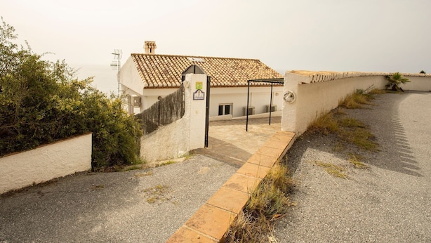 Exterior - Sea-view Holiday Home in Salobrena With Private Pool (Salobreña)