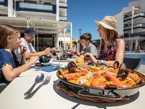 Dining - Apartment Near the Beach With air Conditioning and sea View (Cambrils)