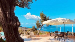 Unclassified image, 2 of 29, button - Splendid Villa in Massa Lubrenze Near Capri (Massa Lubrense)