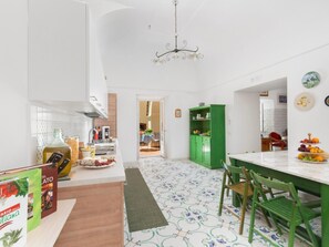 Fridge, microwave, oven, dishwasher - Splendid Villa in Massa Lubrenze Near Capri (Massa Lubrense)