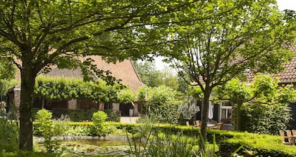 Authentic Holiday Home With a Garden