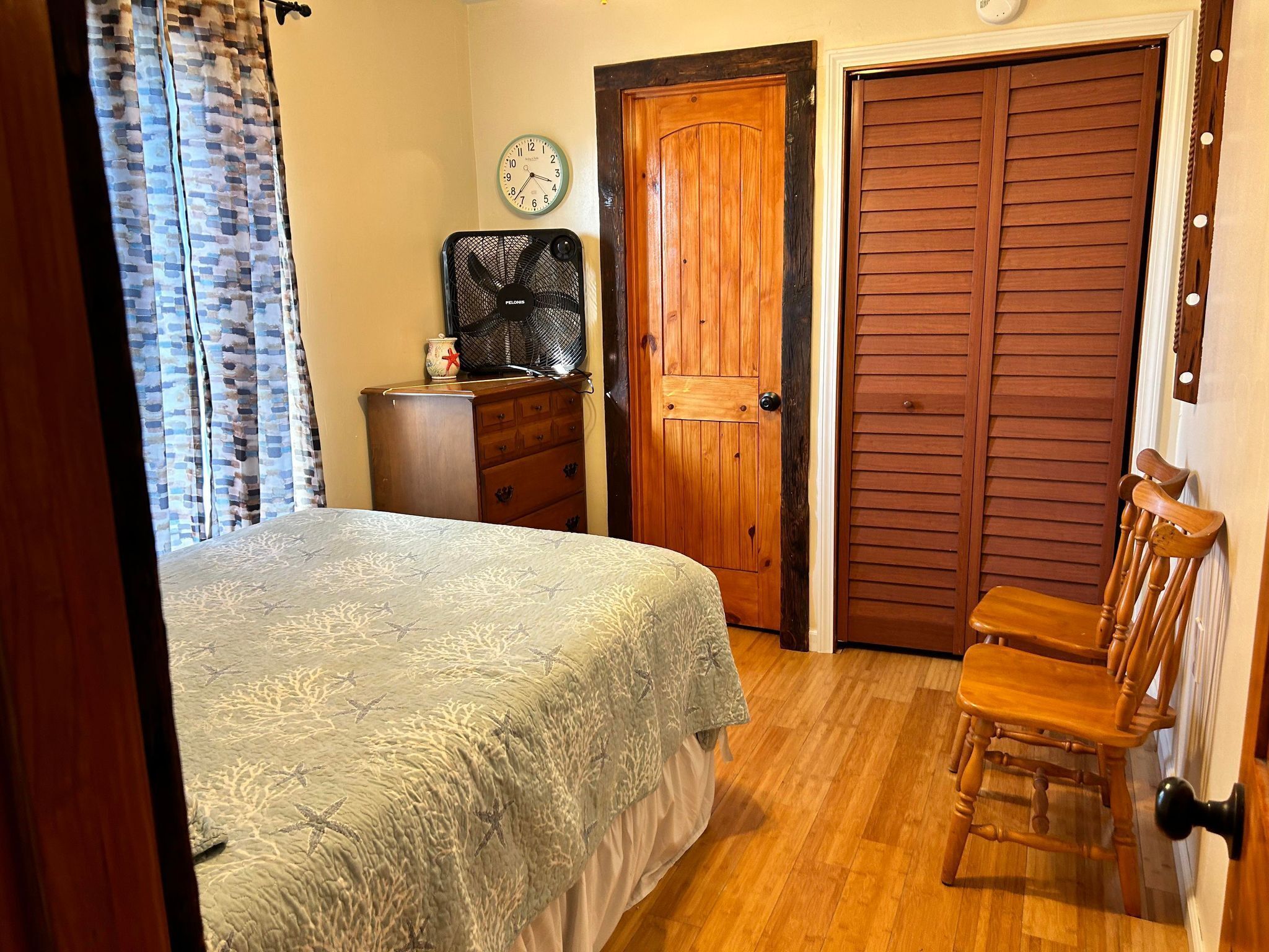 1 soverom, wi-fi (inkludert) og sengetøy