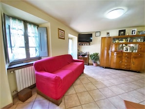 House | Living room