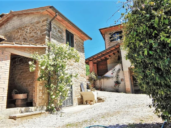 House | Exterior