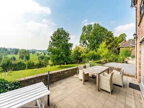 House | Balcony - Holiday Home in Voeren Near Nature Park (Voeren)