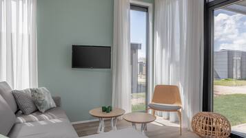 Bungalow | Living room | TV