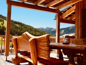 Balcony - Wooden Luxury Chalet 'murmeltierhütte' in Hohentauern With Sauna (Hohentauern)