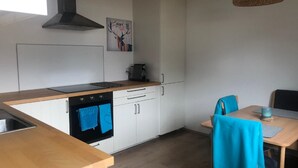 Dining - Snug Apartment in Walchen Near Niedernsill Swimming Lake (Piesendorf)