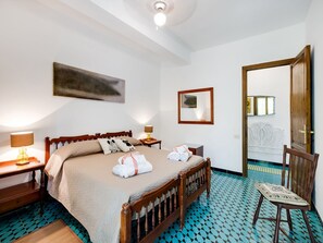 3 chambres, draps fournis