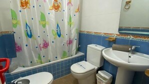 Towels - Alluring Holiday Home in Andalucía With Garden (Nijar)