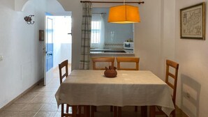 Dining - Alluring Holiday Home in Andalucía With Garden (Nijar)