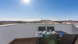 Unclassified image, 2 of 21, button - Apartment for 4 Persons With Balcony (Tar-Vabriga)