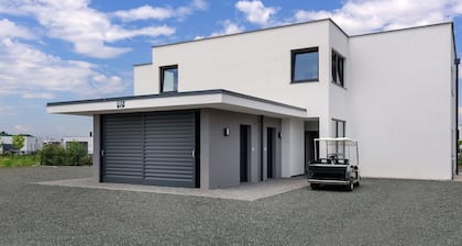 Upscale Holiday Home in Lutzmannsburg With Pool