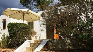 Unclassified image, 3 of 25, button - Captivating Bungalow in Santa Eulalia del Río With Solarium (Santa Eulalia del Rio)