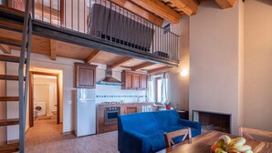 House | Tempat makan